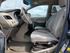 TOYOTA SIENNA LE photo