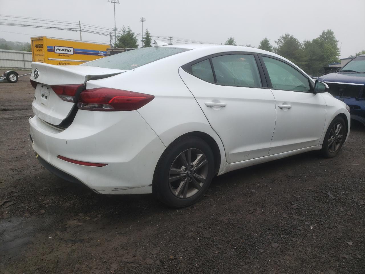 5NPD84LF9JH218637 2018 Hyundai Elantra Sel