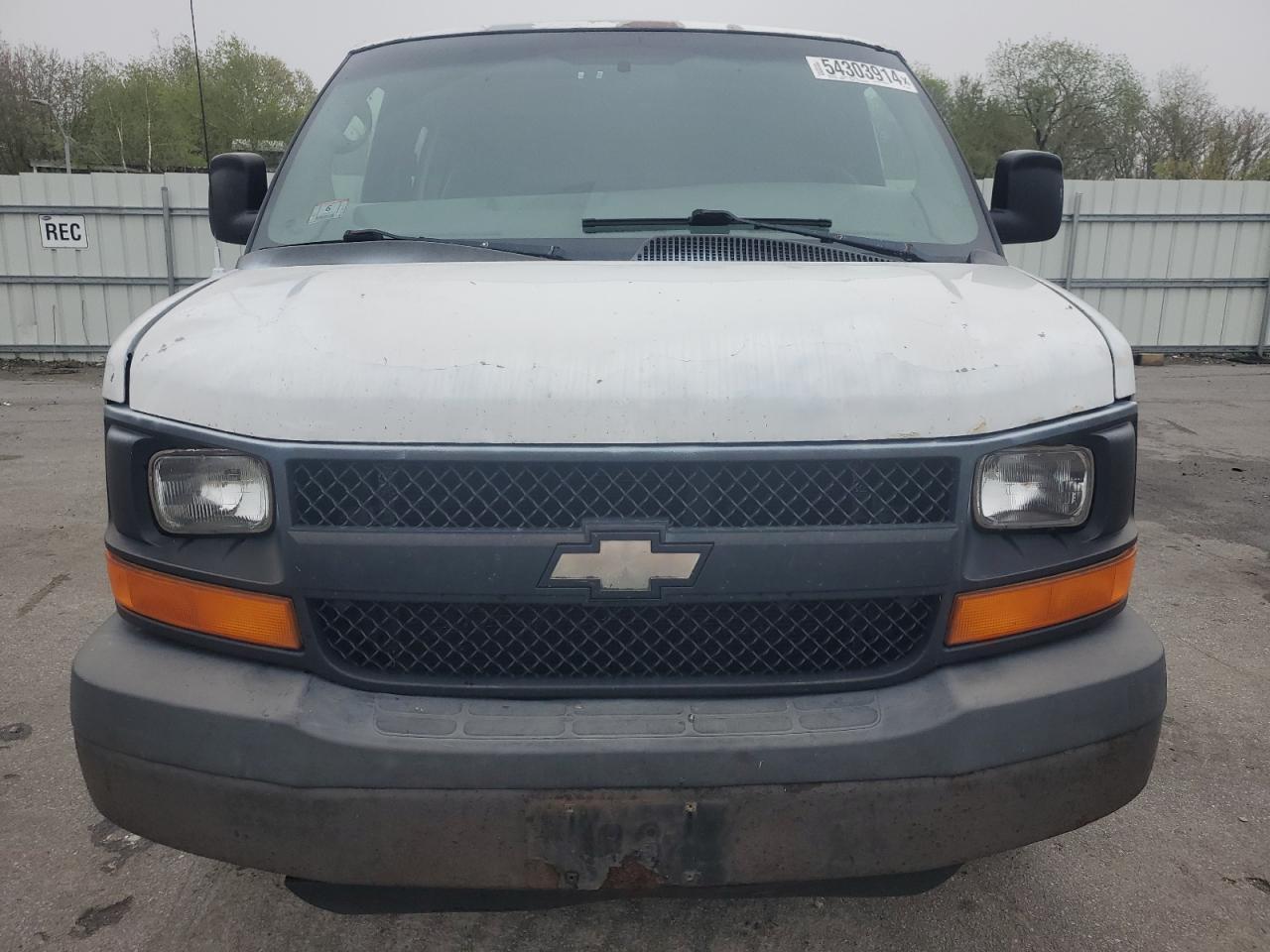 1GCHG35U051161252 2005 Chevrolet Express G3500