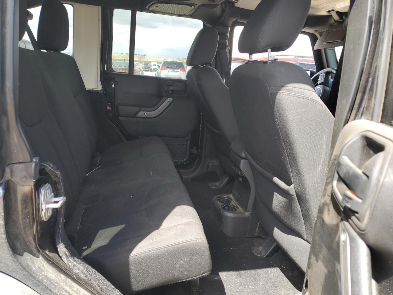 1C4BJWDG7GL334857 2016 Jeep Wrangler Unlimited Sport