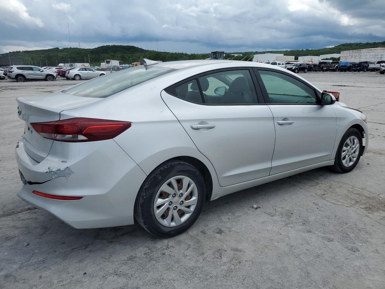 2017 Hyundai Elantra Se vin: KMHD74LFXHU094277