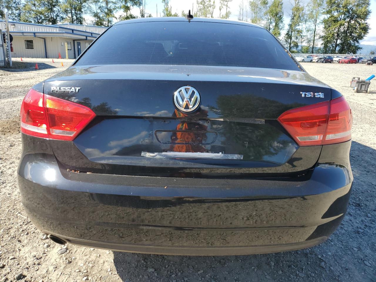 2014 Volkswagen Passat Se vin: 1VWBT7A36EC064144