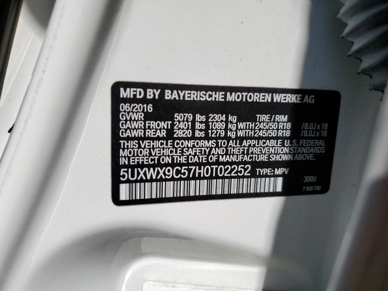 5UXWX9C57H0T02252 2017 BMW X3 xDrive28I