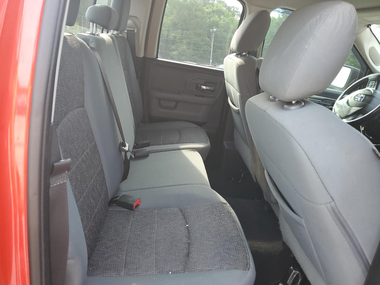 1C6RR7GT0FS772007 2015 Ram 1500 Slt