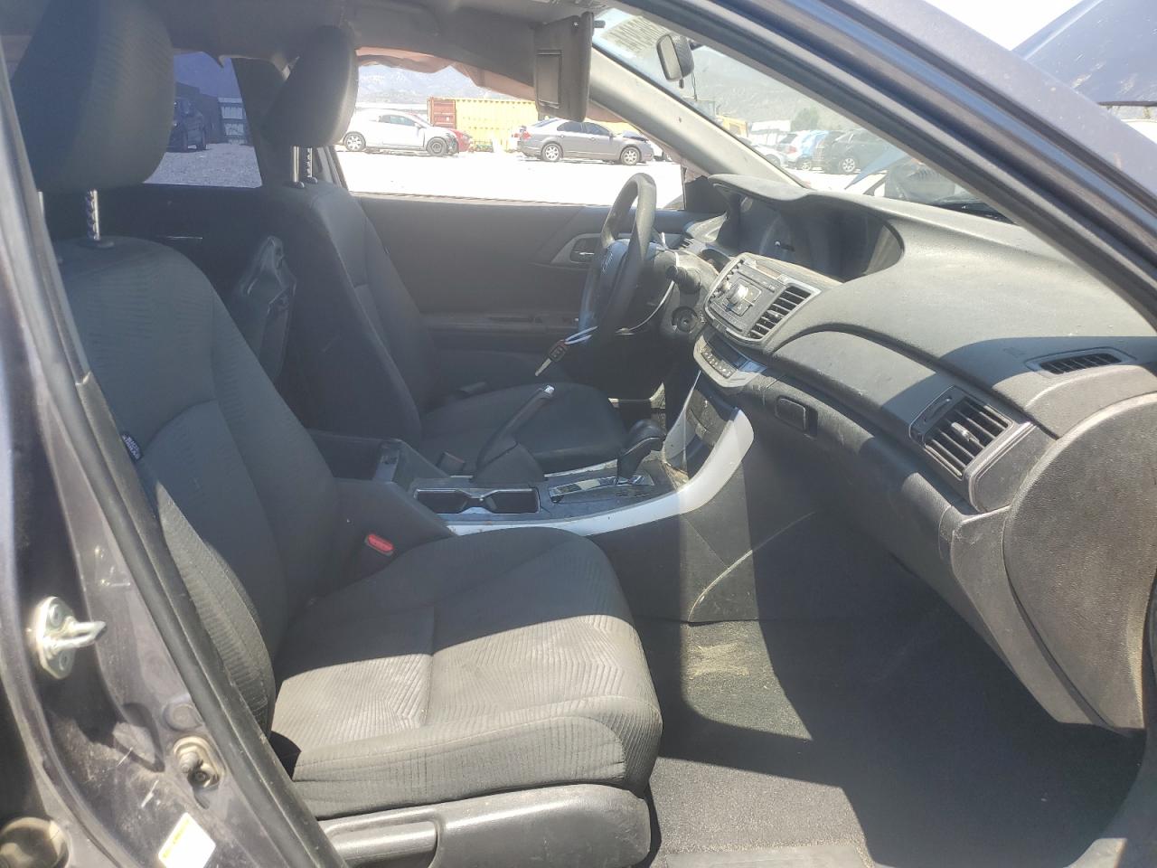 1HGCR2F3XFA188269 2015 Honda Accord Lx