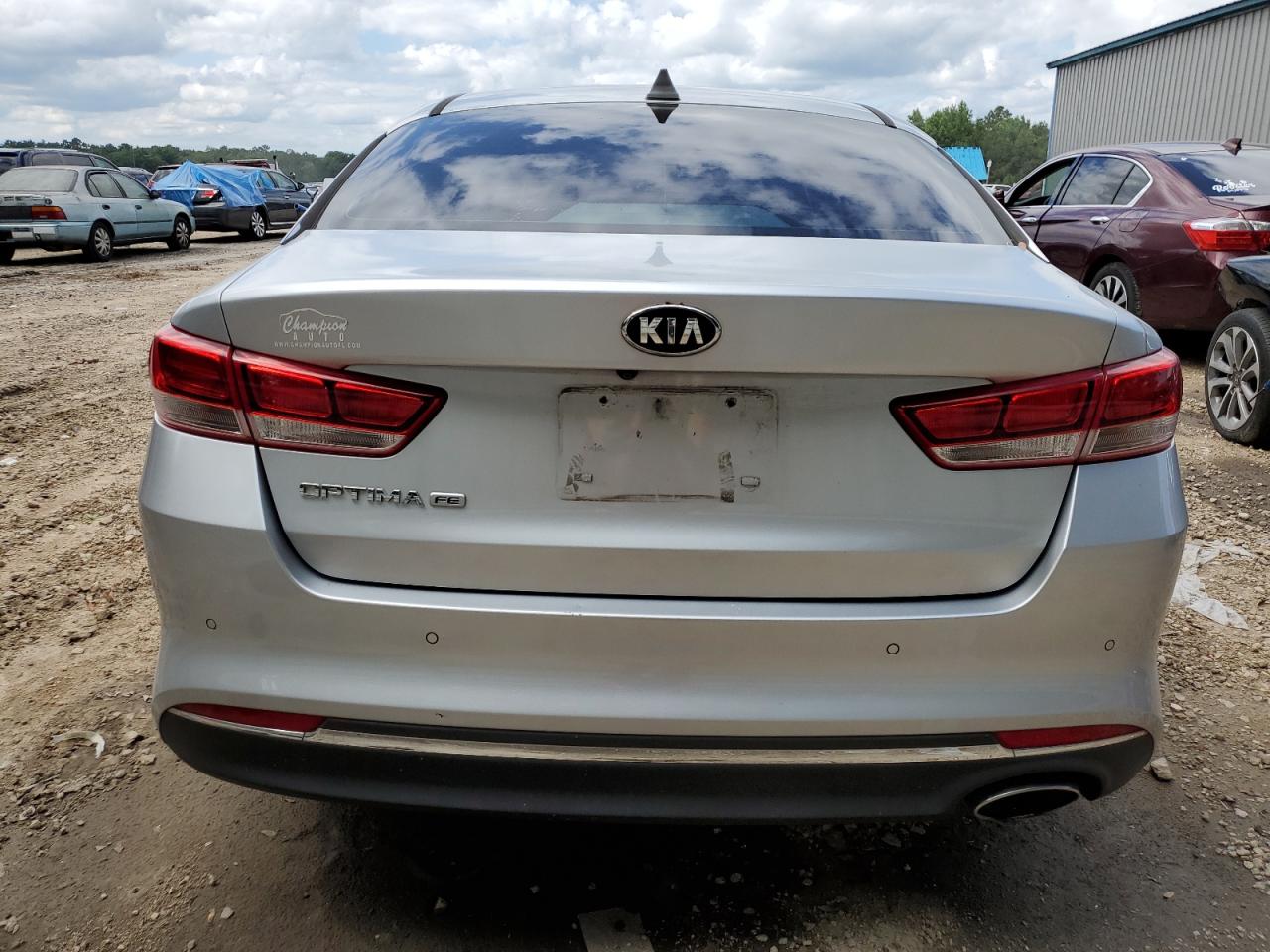 5XXGT4L30GG009700 2016 Kia Optima Lx