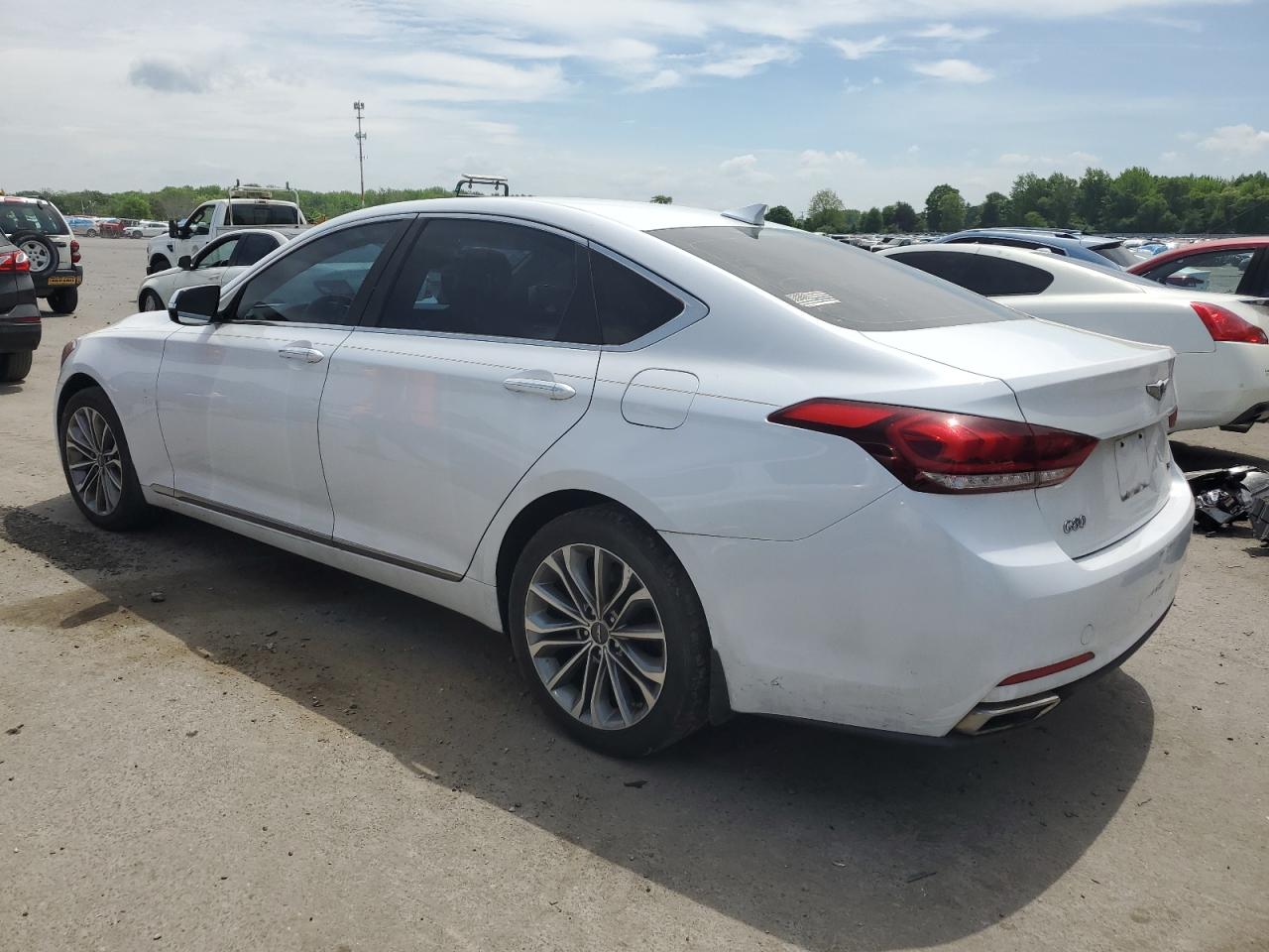 KMHGN4JE8HU195637 2017 Genesis G80 Base