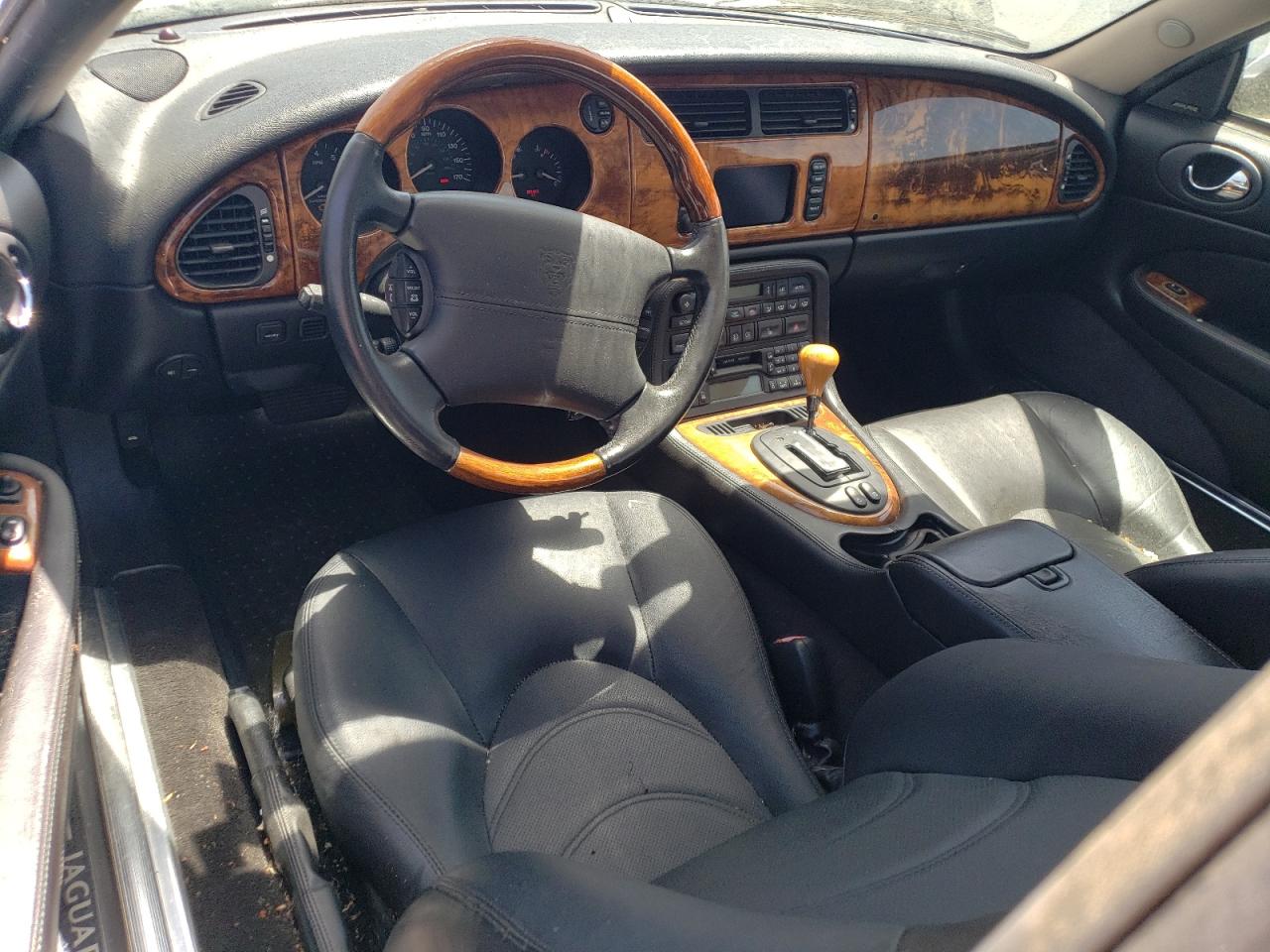 SAJDA41B62PA27529 2002 Jaguar Xkr