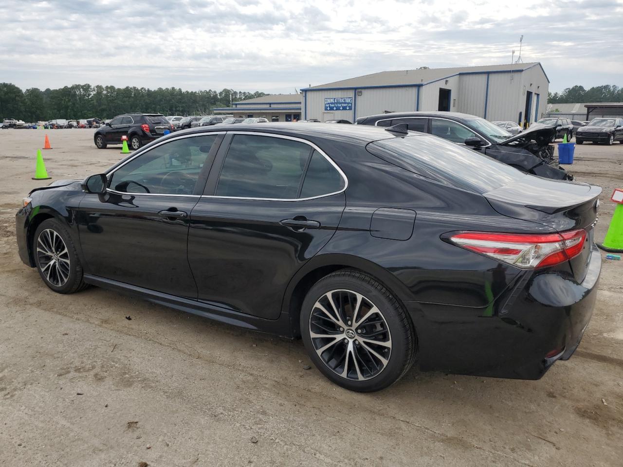 4T1B11HK8KU184886 2019 Toyota Camry L