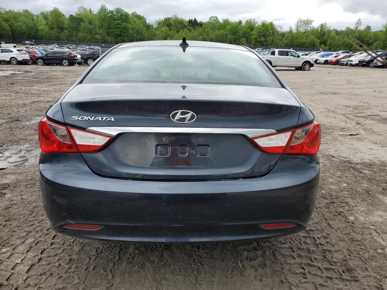 5NPEB4AC1BH249011 2011 Hyundai Sonata Gls