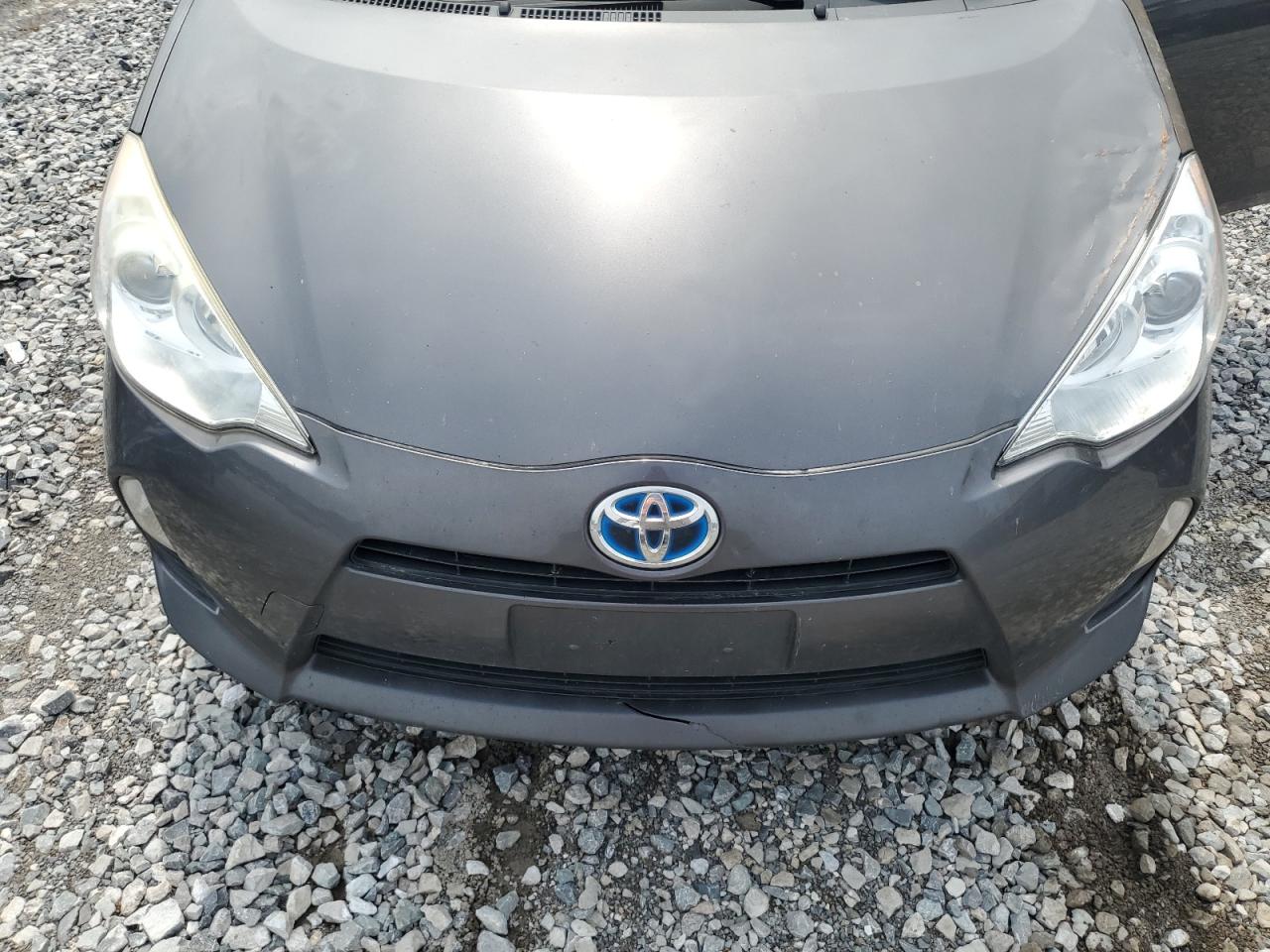 JTDKDTB39E1574992 2014 Toyota Prius C