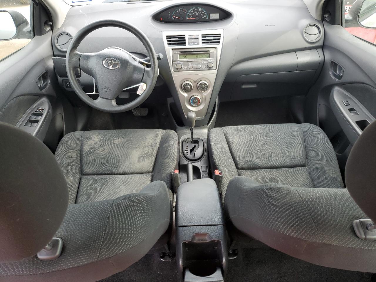 JTDBT4K32CL012118 2012 Toyota Yaris