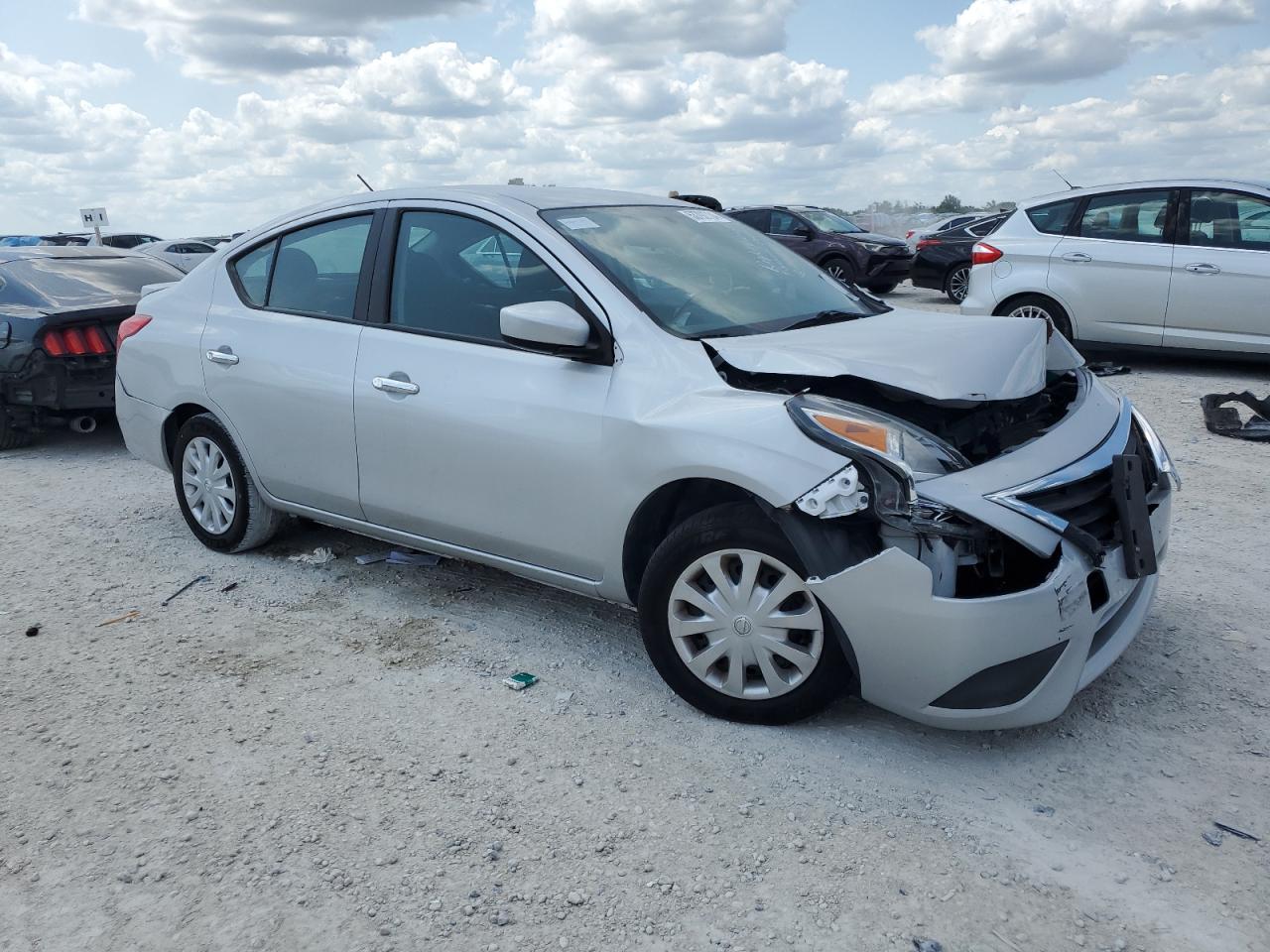 2019 Nissan Versa S vin: 3N1CN7AP8KL872924