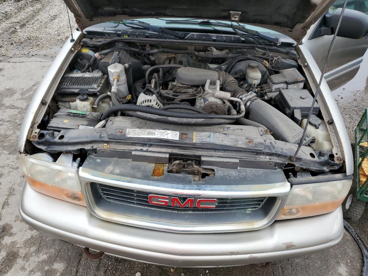 1GKDT13WXY2208034 2000 GMC Jimmy / Envoy