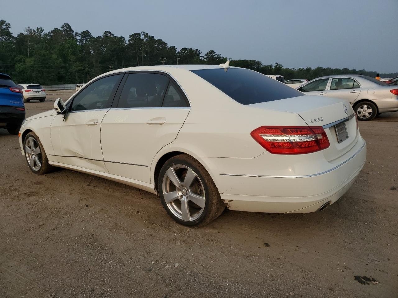 WDDHF5GB7BA443738 2011 Mercedes-Benz E 350