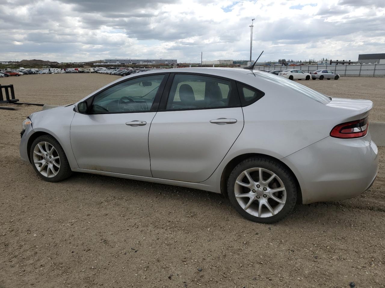 1C3CDFBA9DD716098 2013 Dodge Dart Sxt