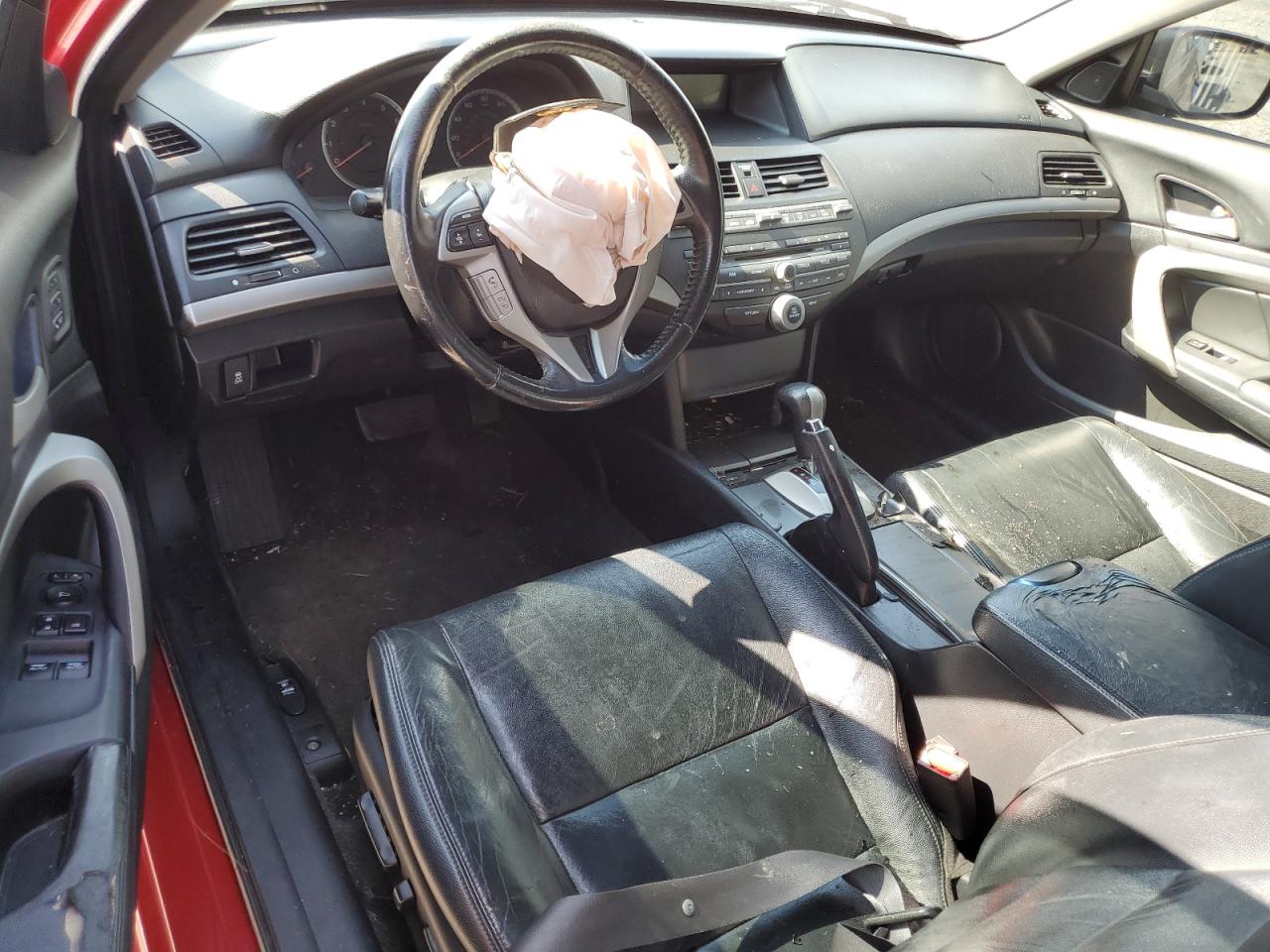 1HGCS2B88BA001630 2011 Honda Accord Exl