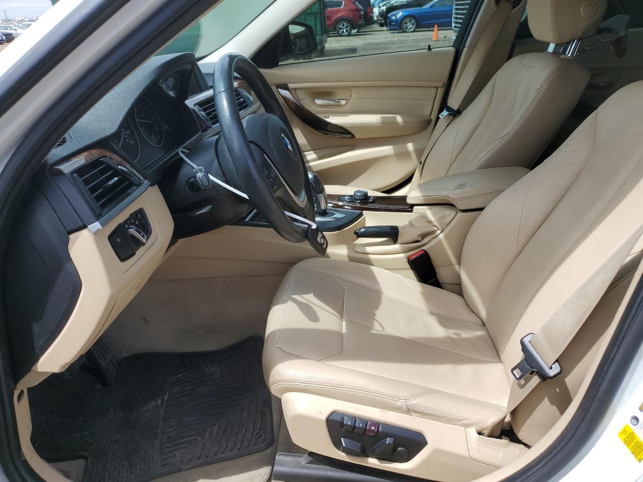 WBA3D3C56EK157308 2014 BMW 328 D