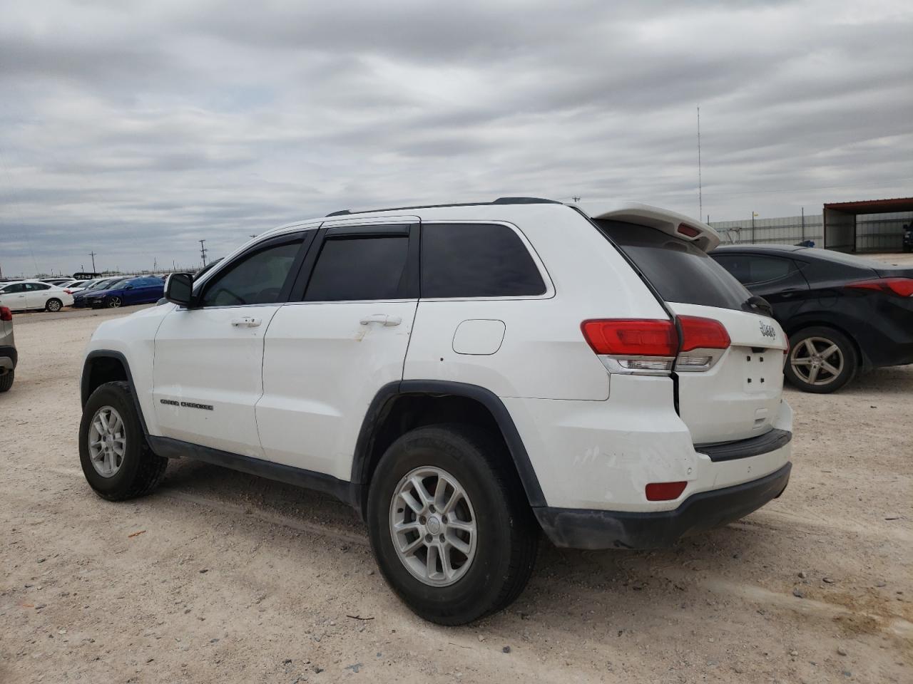 1C4RJEAG4KC732243 2019 Jeep Grand Cherokee Laredo