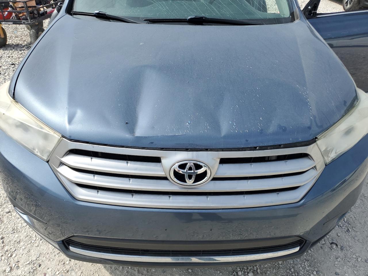 2013 Toyota Highlander Base vin: 5TDZA3EH8DS039409