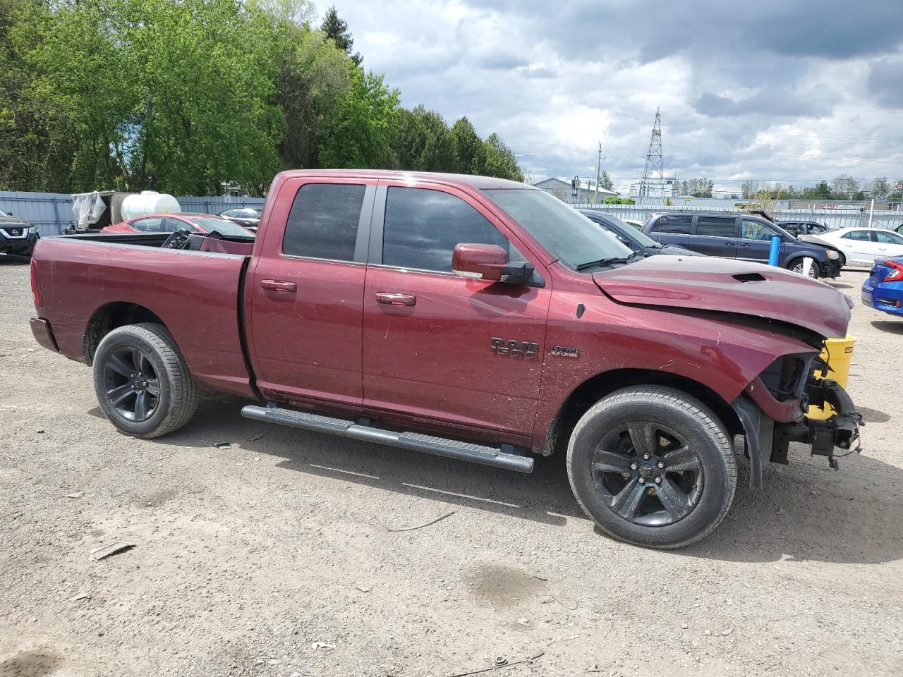 1C6RR7HT3HS824702 2017 Ram 1500 Sport