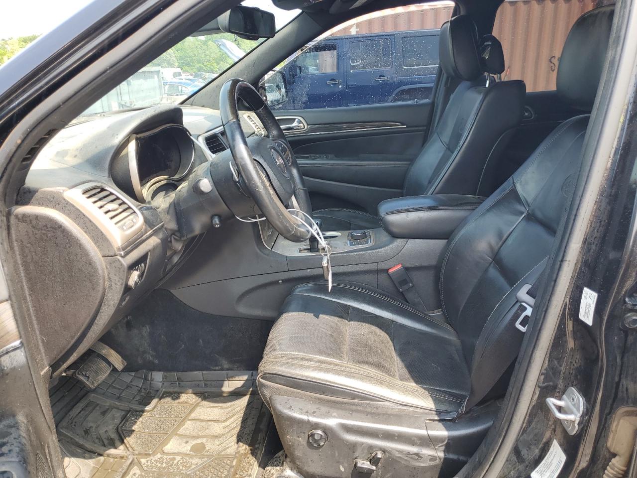 1C4RJFCT3EC105960 2014 Jeep Grand Cherokee Overland