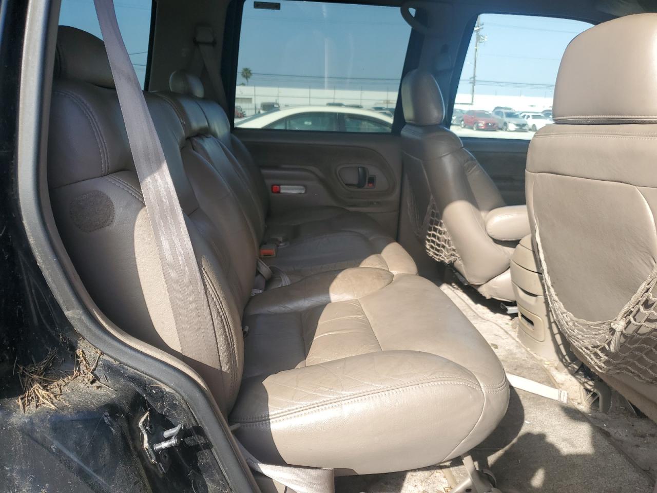 1GKEK13R8XJ776434 1999 GMC Yukon