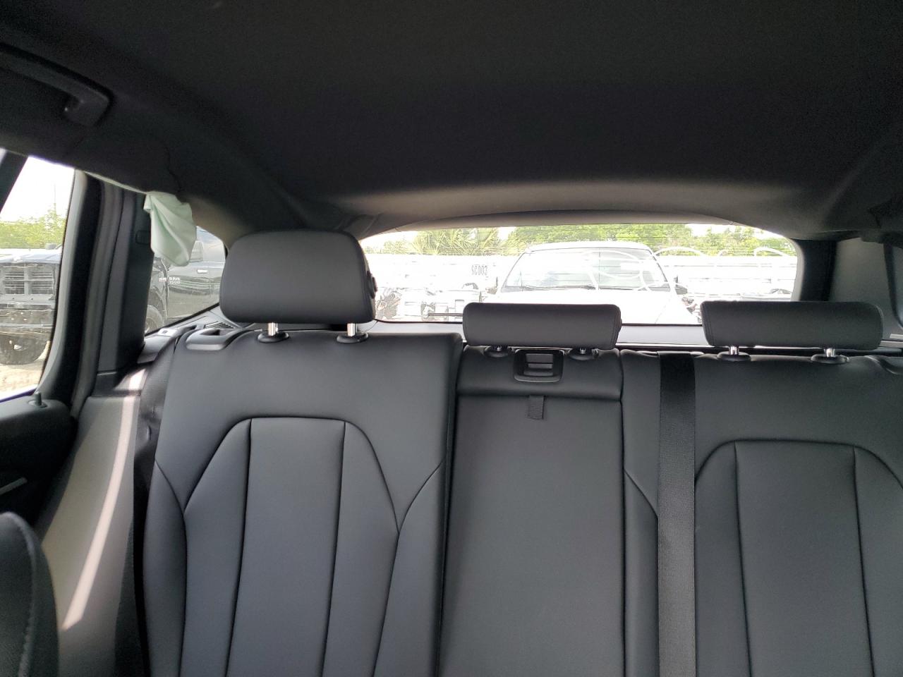 5UXTR7C59KLR53129 2019 BMW X3 Sdrive30I