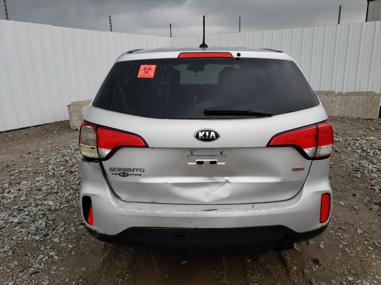 5XYKT3A61FG637888 2015 Kia Sorento Lx