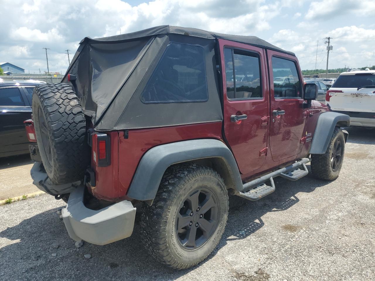 2013 Jeep Wrangler Unlimited Sport vin: 1C4BJWDG5DL572203