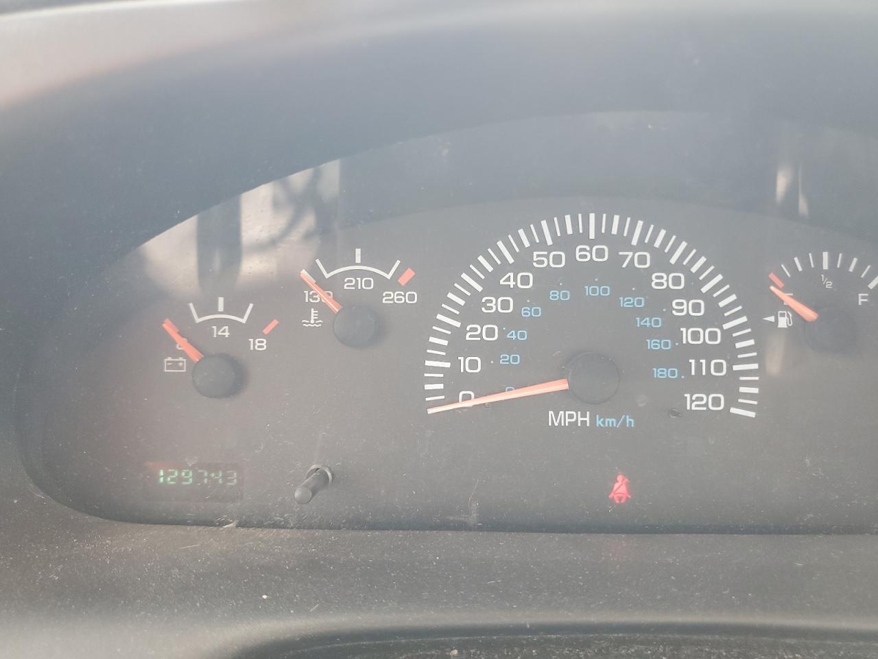 2B7JB21Y61K550365 2001 Dodge Ram Van B2500