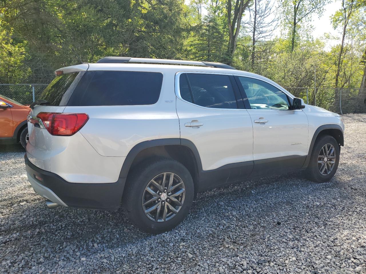 1GKKNMLS1HZ225991 2017 GMC Acadia Slt-1