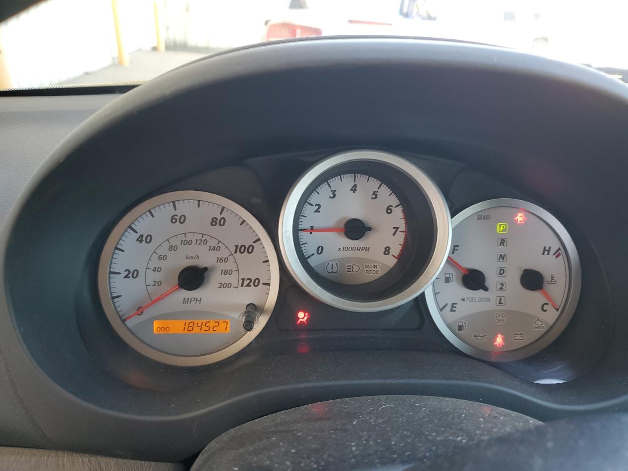 JTEHD20V246004483 2004 Toyota Rav4