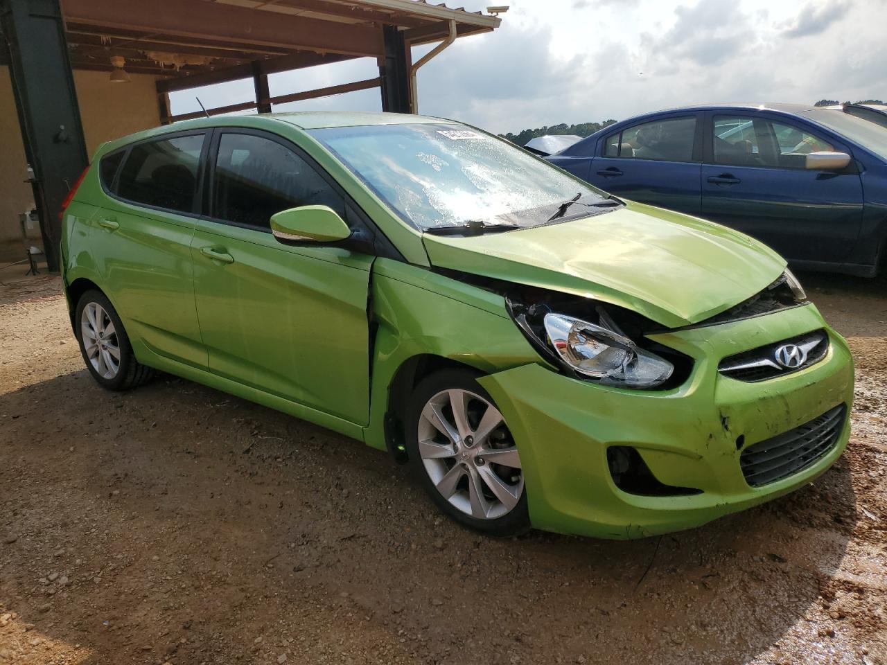 KMHCU5AE6DU072985 2013 Hyundai Accent Gls