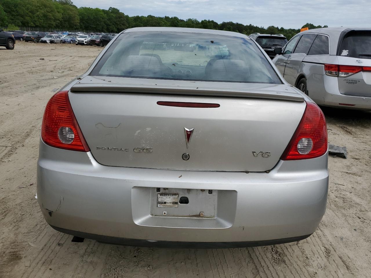 1G2ZG58NX74258906 2007 Pontiac G6 Base