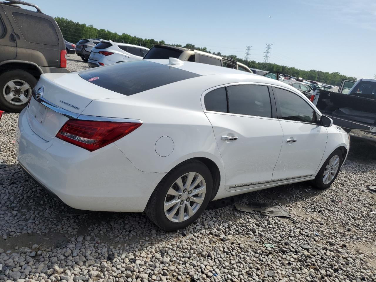 2016 Buick Lacrosse vin: 1G4GB5GR8GF259249