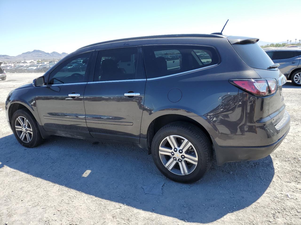 2017 Chevrolet Traverse Lt vin: 1GNKRHKD0HJ275393