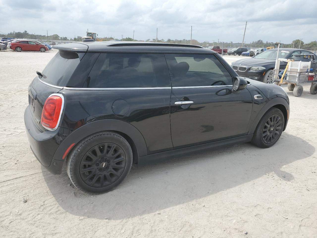 WMWXP5C55K2H96900 2019 Mini Cooper