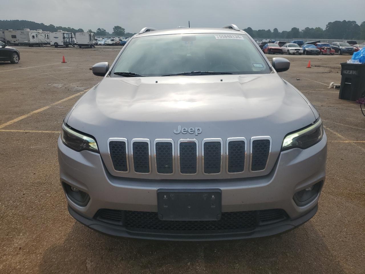 1C4PJLCB3KD172254 2019 Jeep Cherokee Latitude