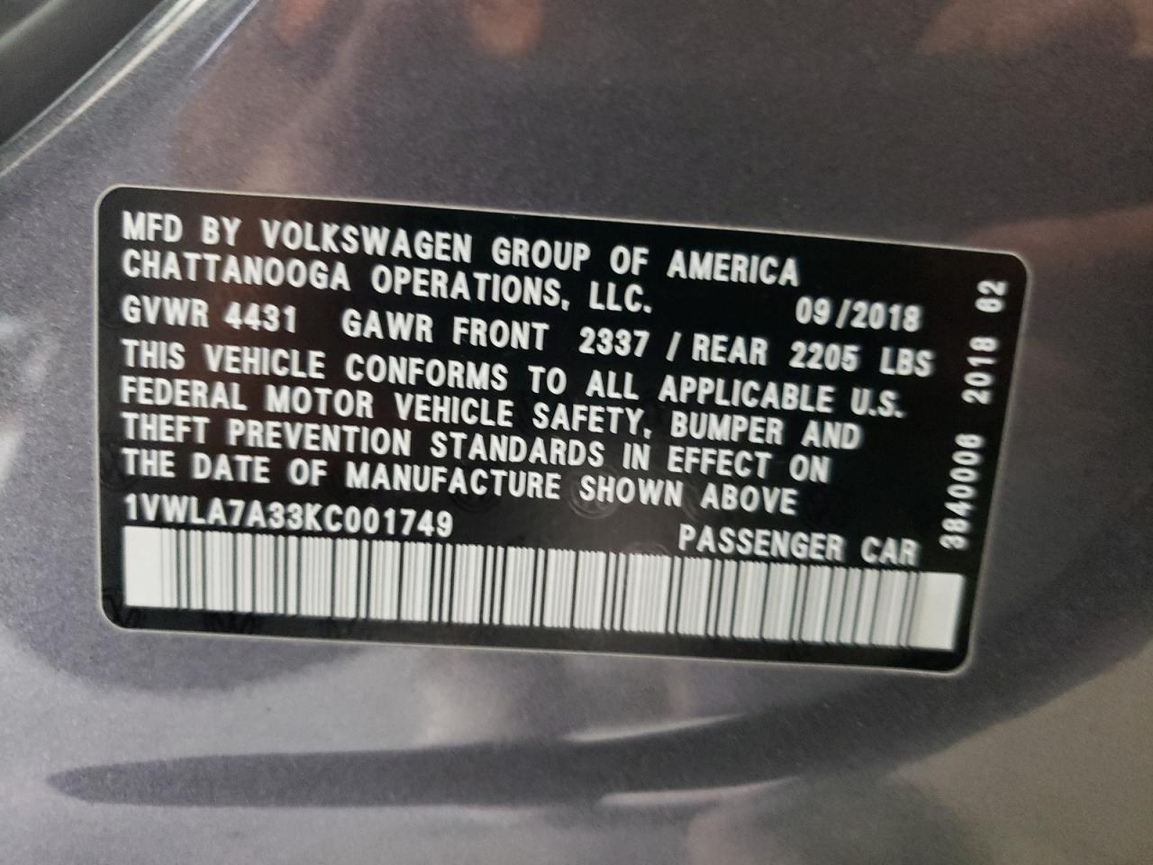 1VWLA7A33KC001749 2019 Volkswagen Passat Wolfsburg