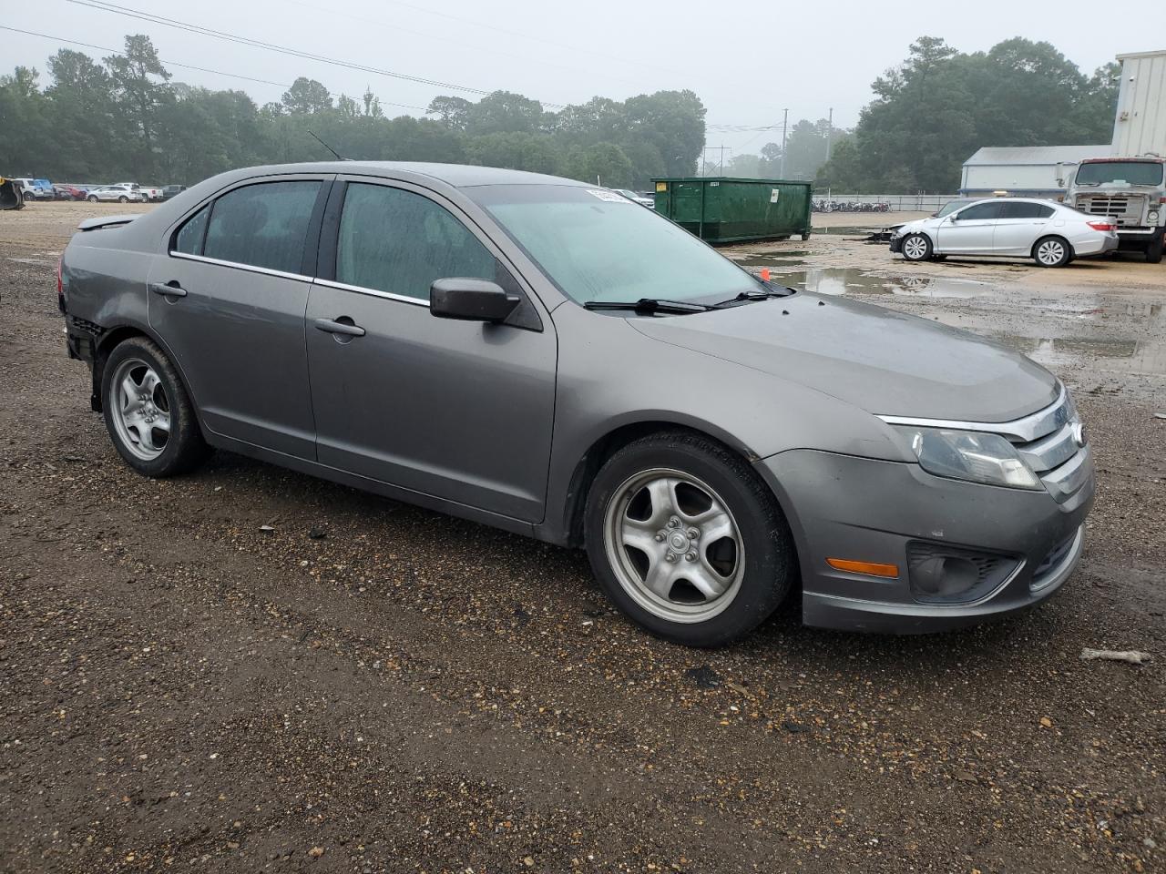 3FAHP0HA4BR137365 2011 Ford Fusion Se