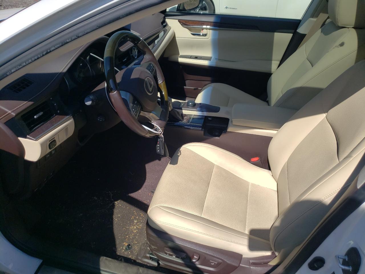 JTHBK1GG4G2242847 2016 Lexus Es 350