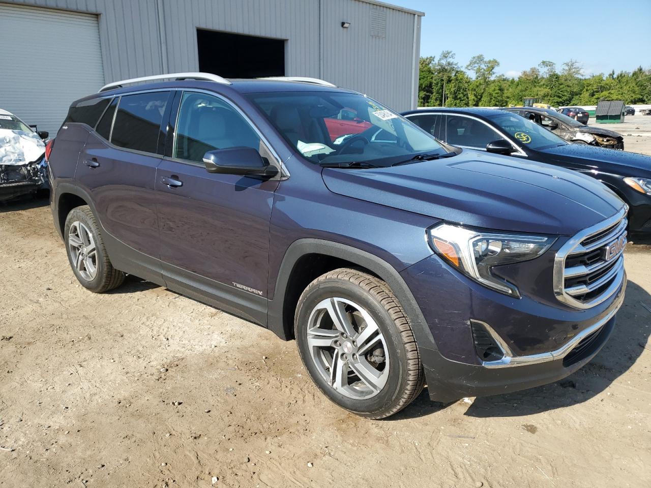 3GKALVEV7KL319970 2019 GMC Terrain Slt