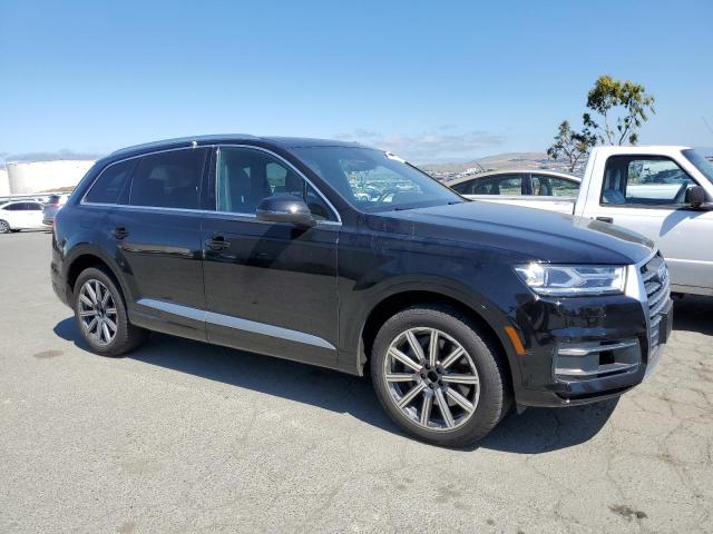 VIN WA1LHAF70JD041068 2018 Audi Q7, Premium Plus no.4