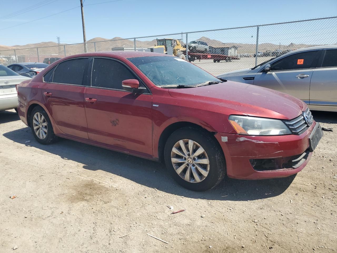 1VWAT7A33FC020132 2015 Volkswagen Passat S