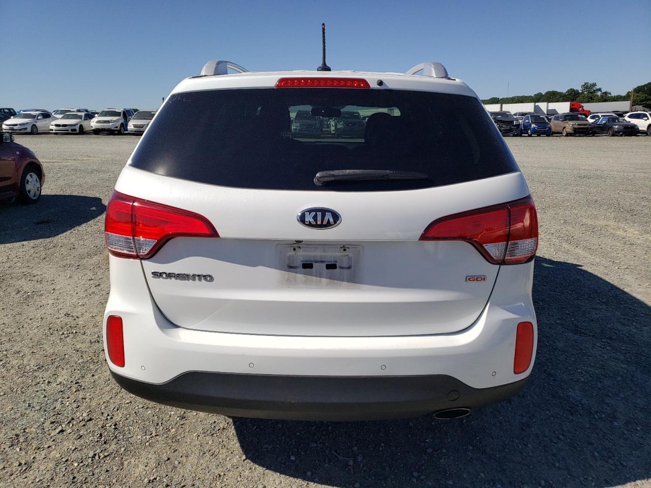 5XYKTDA7XFG559965 2015 Kia Sorento Lx