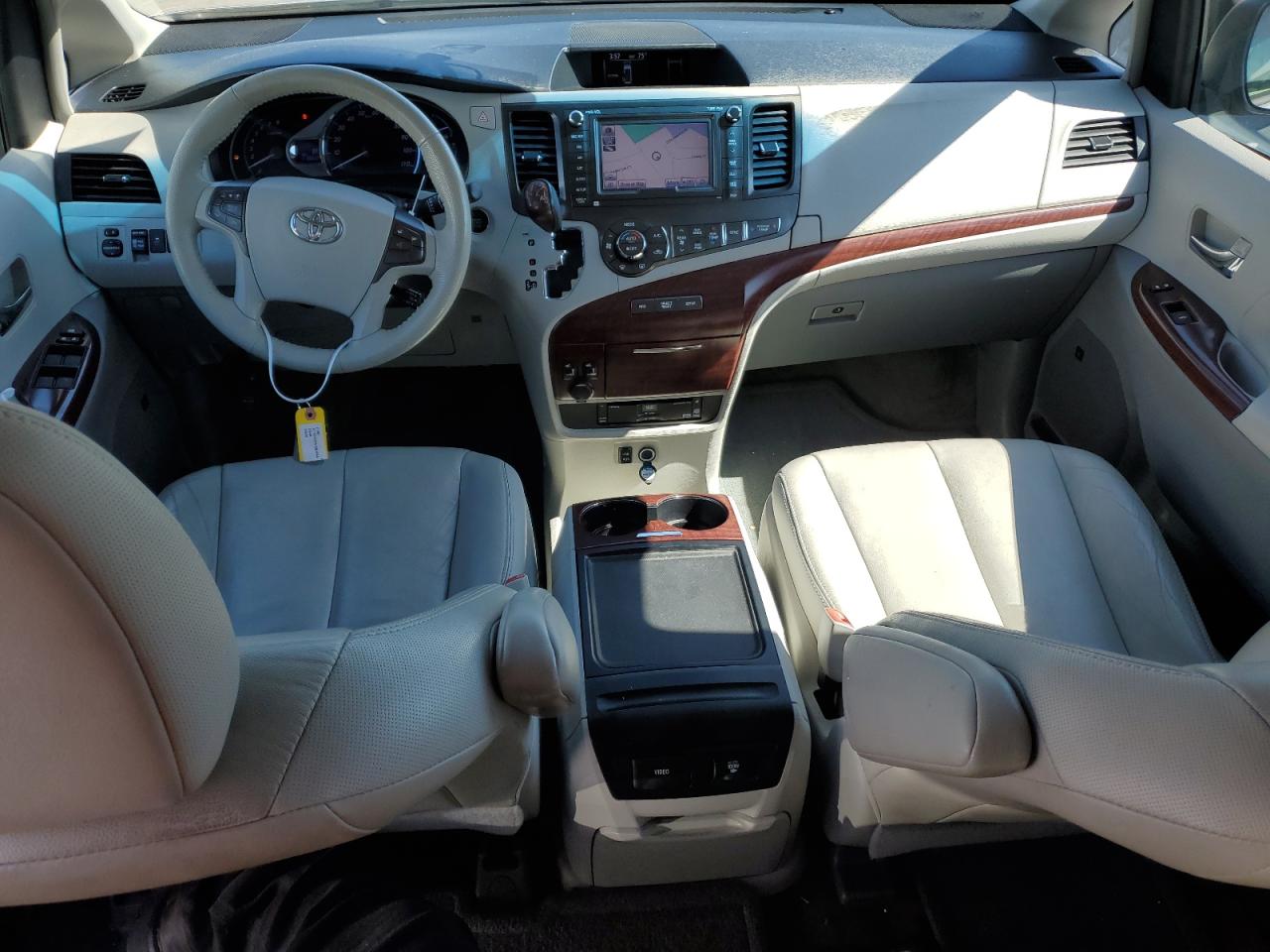 5TDYK3DC4DS402433 2013 Toyota Sienna Xle