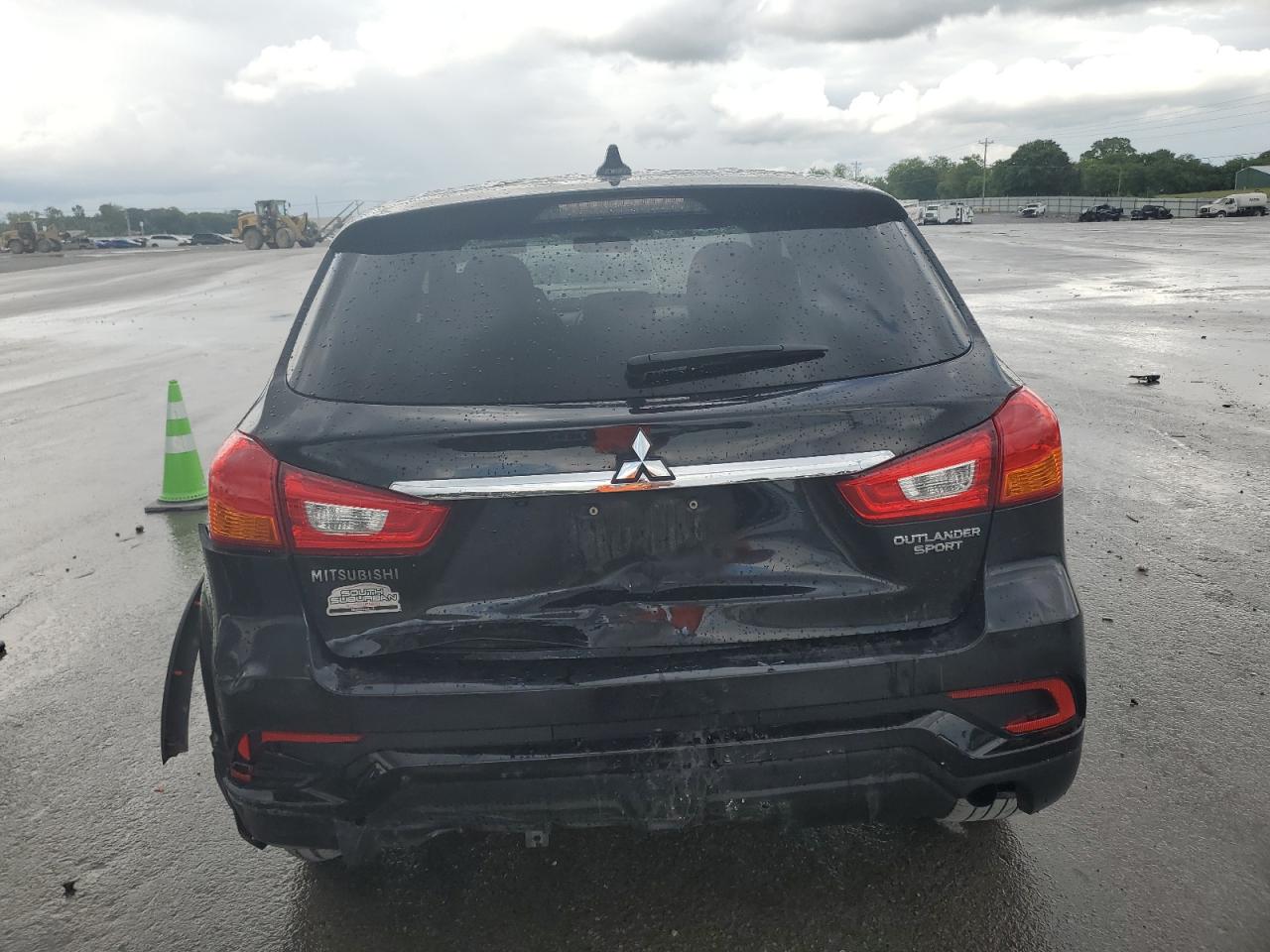 JA4AP3AU7KU035014 2019 Mitsubishi Outlander Sport Es