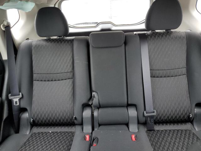 2018 Nissan Rogue - Image 10