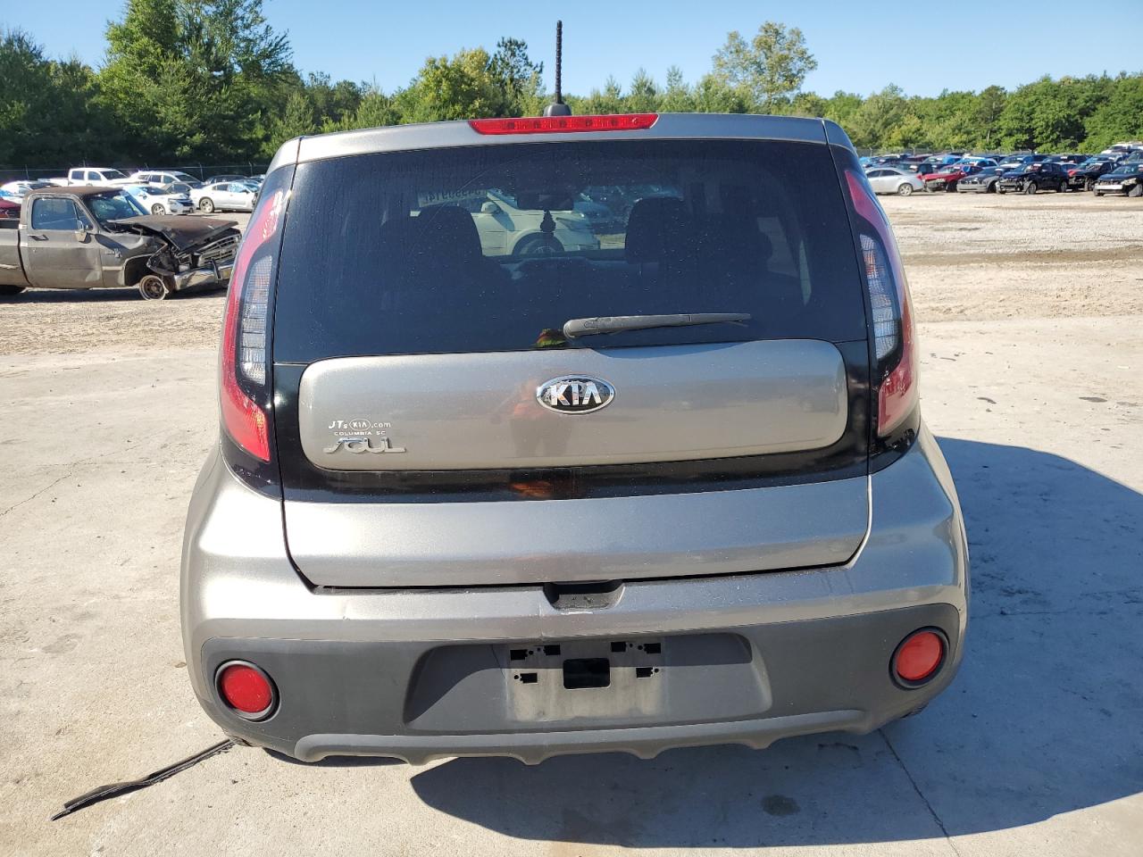 KNDJN2A27J7540648 2018 Kia Soul